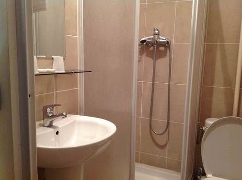 Hotel Nice Savoie Saint-Laurent-du-Var Eksteriør bilde